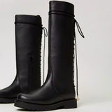 Botas TWINSET de pele em preto com cordões