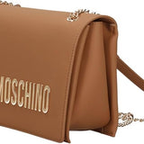 Mala de ombro Love Moschino camel com logo metálico e alça em corrente