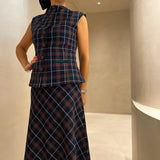 Conjunto de saia e colete em tartan Francisca