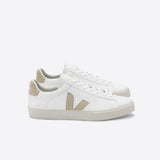 White Veja sneakers with beige logo | Chromefree Field
